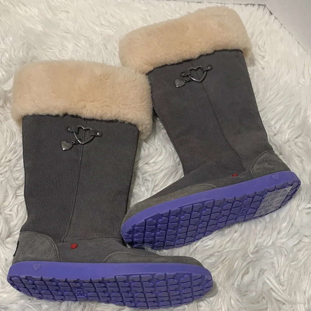 UGG Gray Boots with Cream Fur and Purple Soles